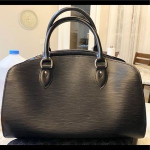 Louis Vuitton Pont Neuf PM EPI Leather